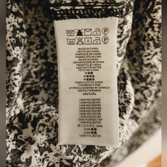 Michael Kors Long Sleeve Button Down Shorts Romper Size XL - Picture 11 of 11